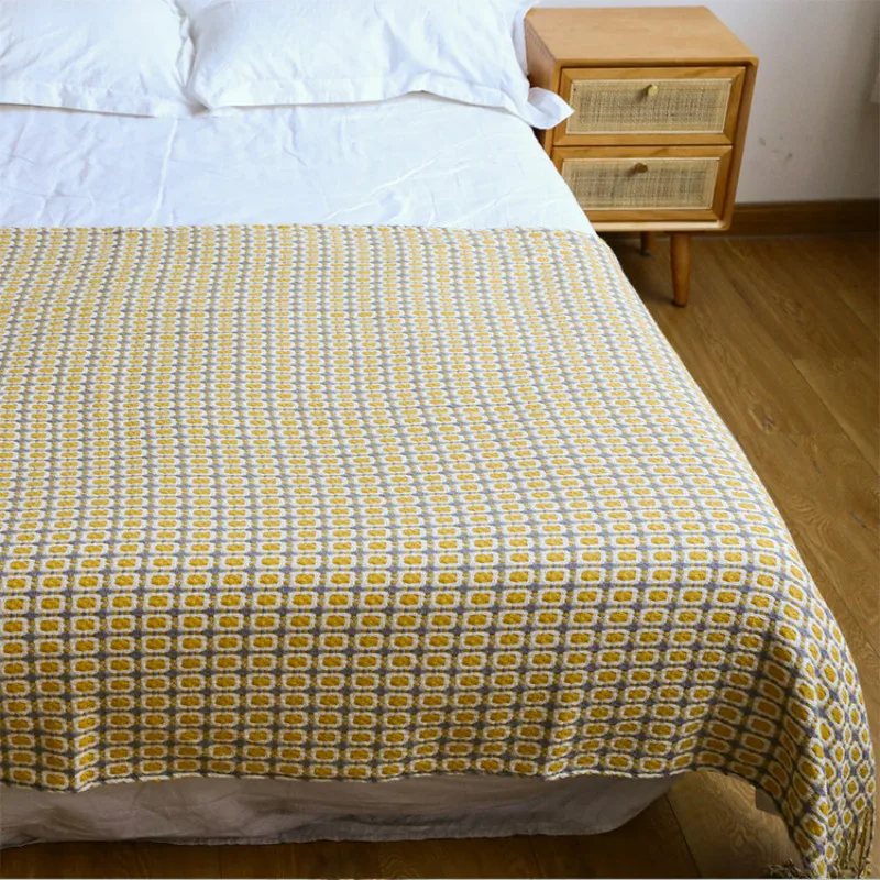 Geometric Grid Jacquard Woven  - огляд і ціна Boho Throw Blanket Fringe